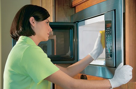 How to wash the microwave inside: quick ways at home Clean the microwave using vinegar recipe